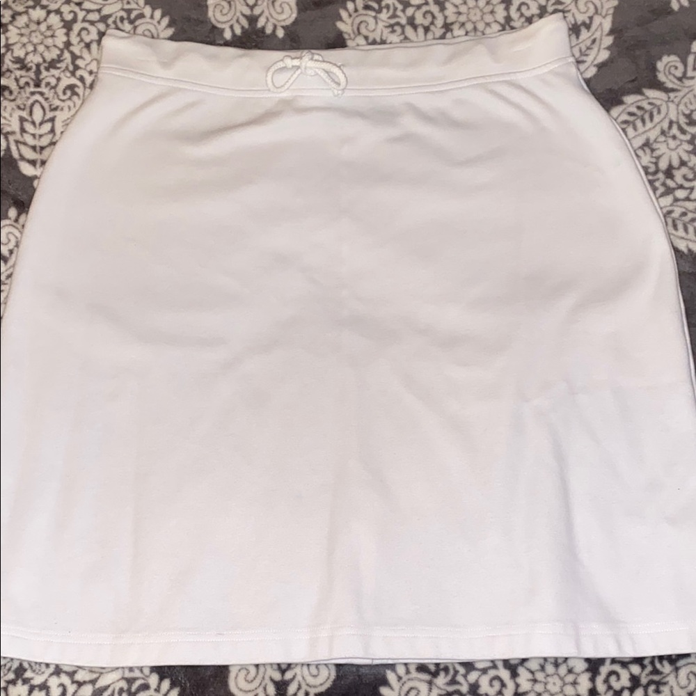 Size large Mountain Lake White Pencil Skirt Knee-Length Casual